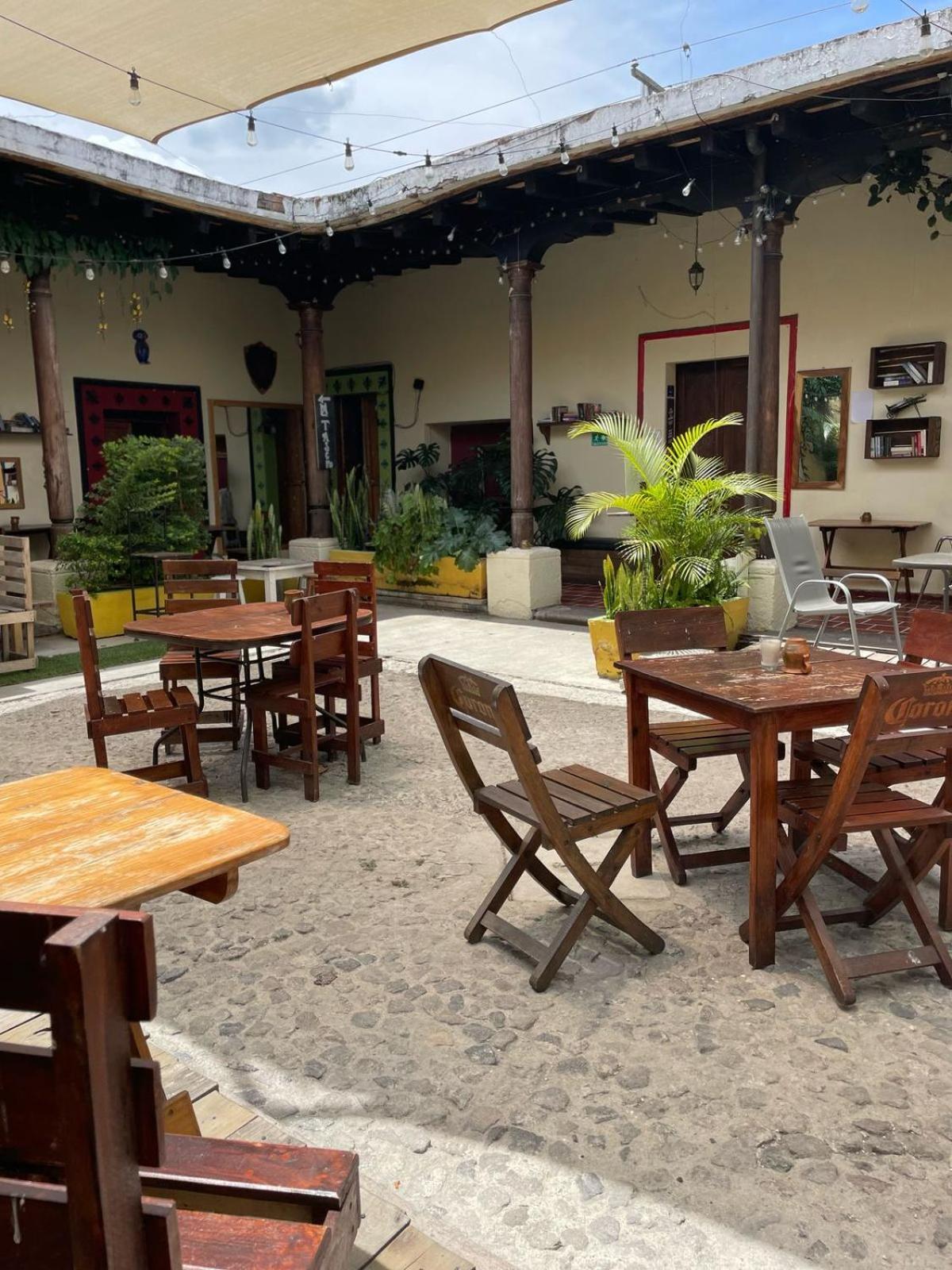Volko Party Hostel Antigua Екстер'єр фото